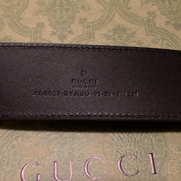 NEW - GG Marmont leather belt with shiny buckle - Picture 4 of 5